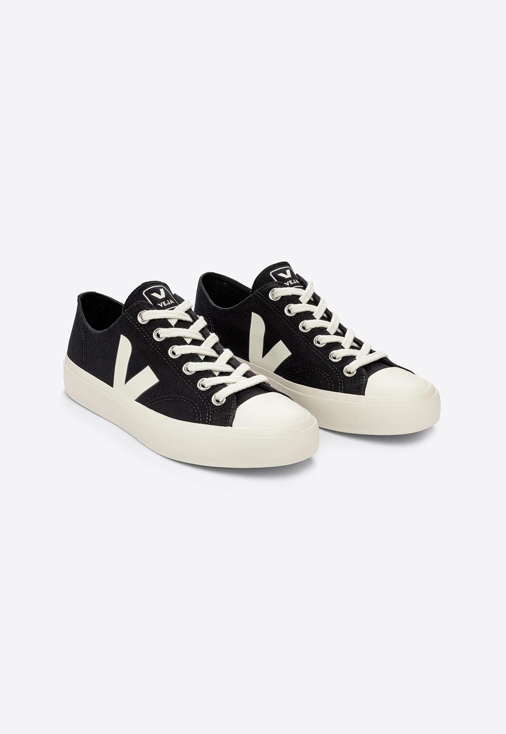 White Smoke סניקרס מקנבס לנשים Wata II Low VEJA