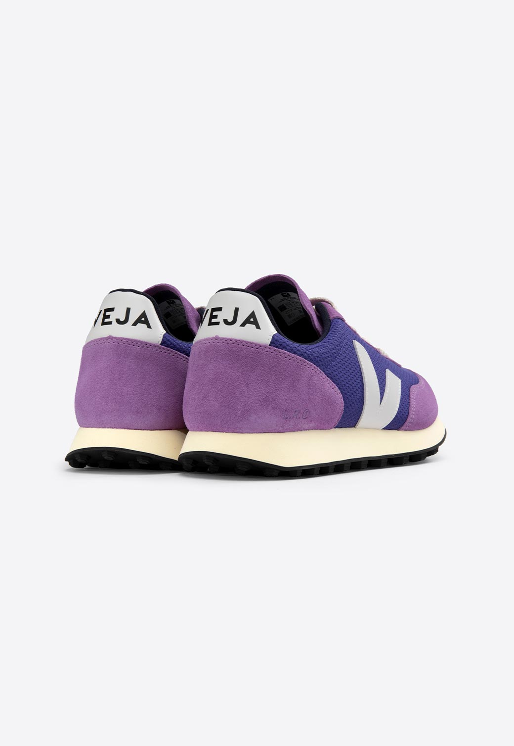 White Smoke RIO BRANCO ALVEOMESH PURPLE_WHITE סניקרס VEJA