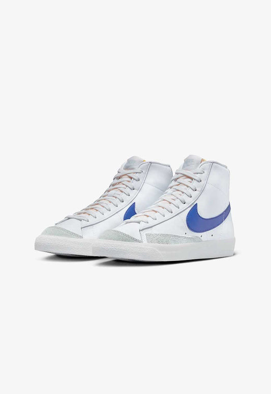 White Smoke סניקרס לגברים Blazer MId '77 Vintage NIKE