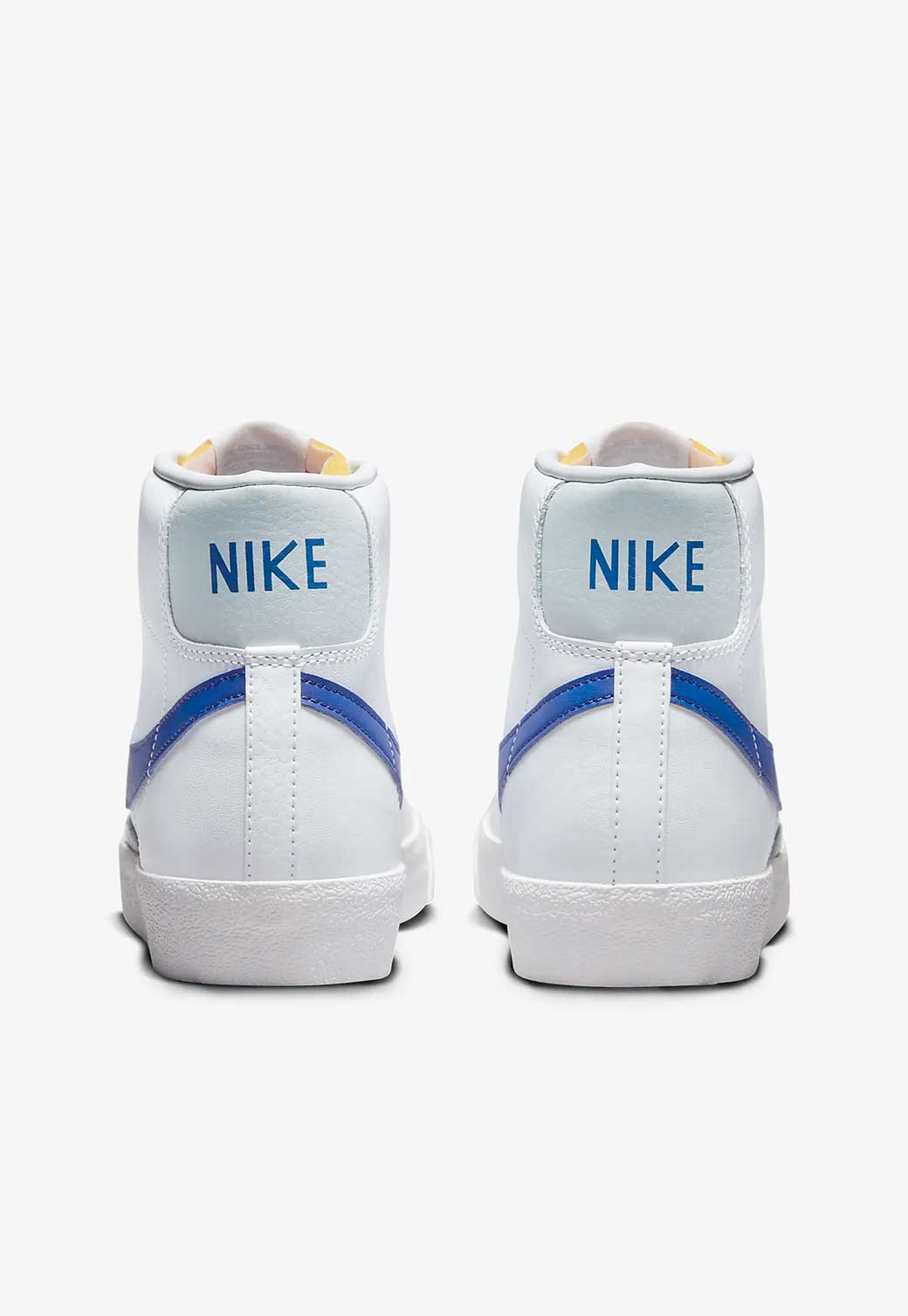 White Smoke סניקרס לגברים Blazer MId '77 Vintage NIKE