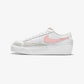 White Smoke סניקרס Blazer Low Platform NIKE