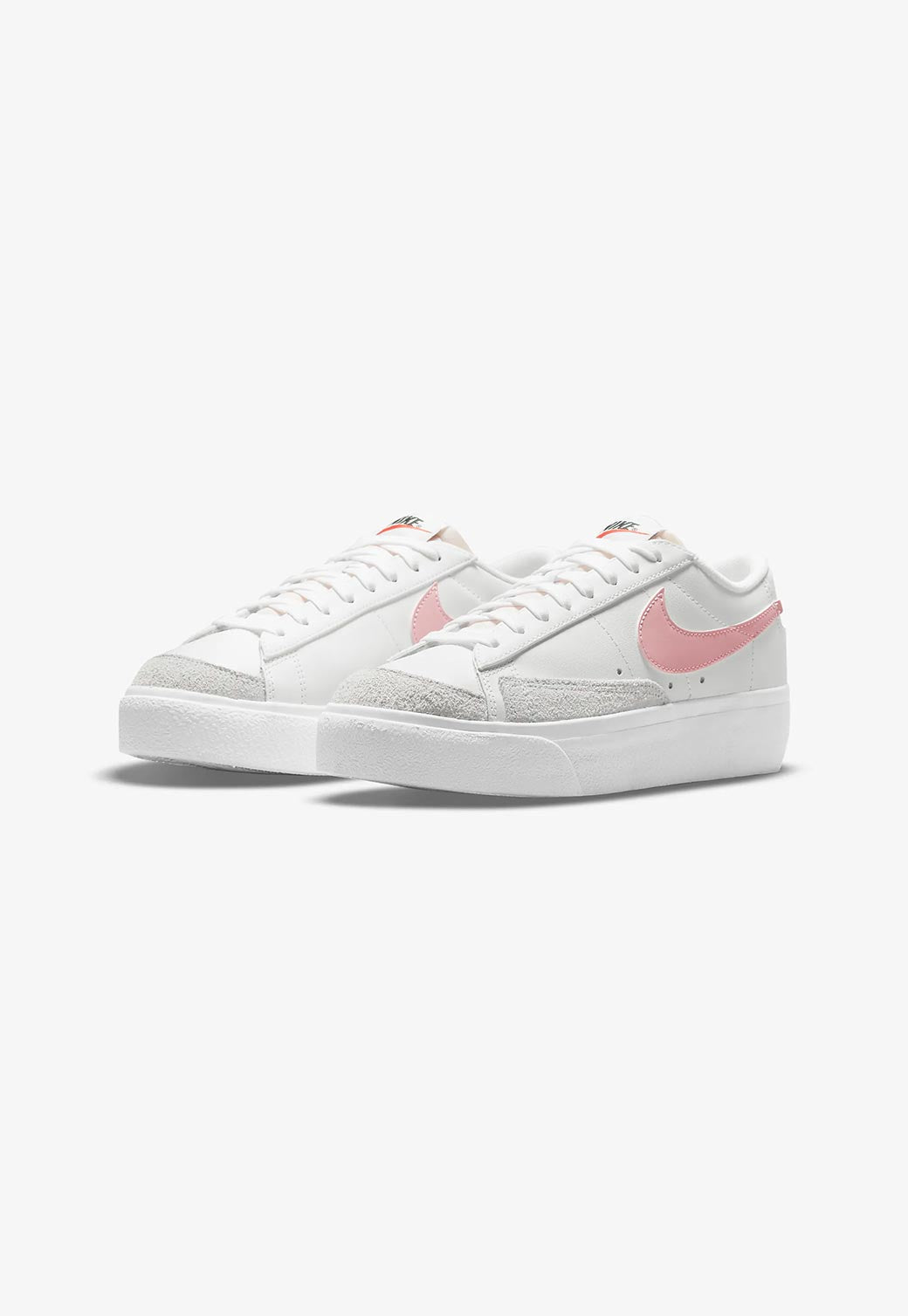 White Smoke סניקרס Blazer Low Platform NIKE