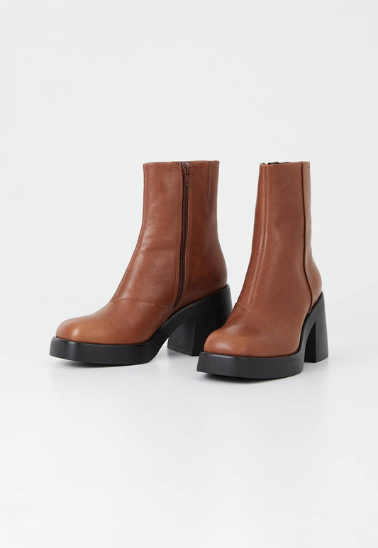 White Smoke BROOKE מגפיים עם עקב פלטפורמה VAGABOND