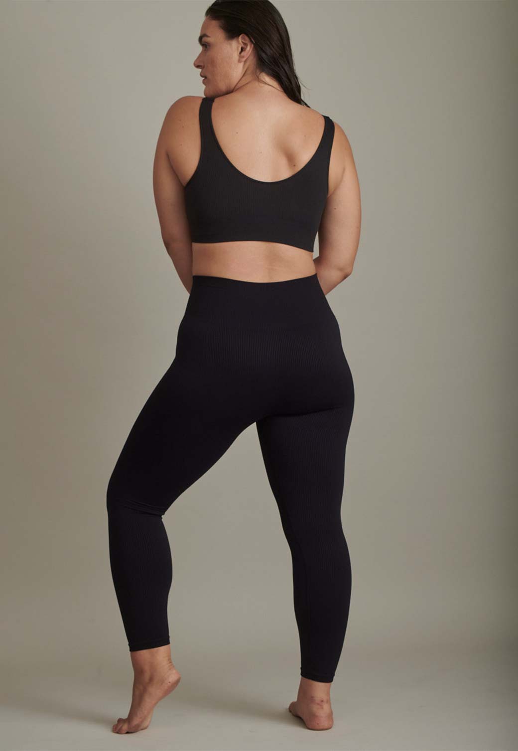 Light Slate Gray חזיית ספורט לנשים Ribbed Open SAISEI