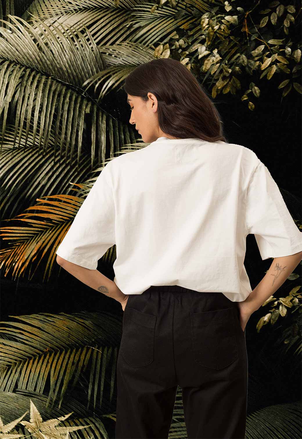 Black טי-שירט קצרה | פרויקט T FOREST