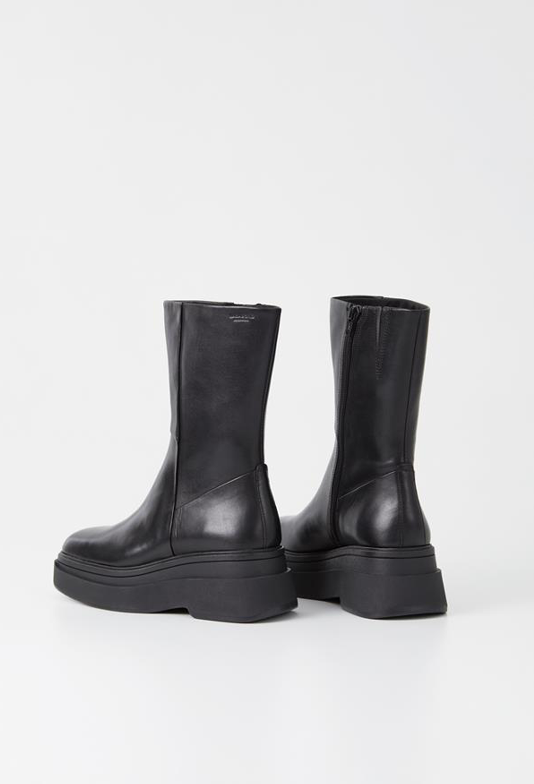 White Smoke מגפיים עם פלטפורמה Carla VAGABOND